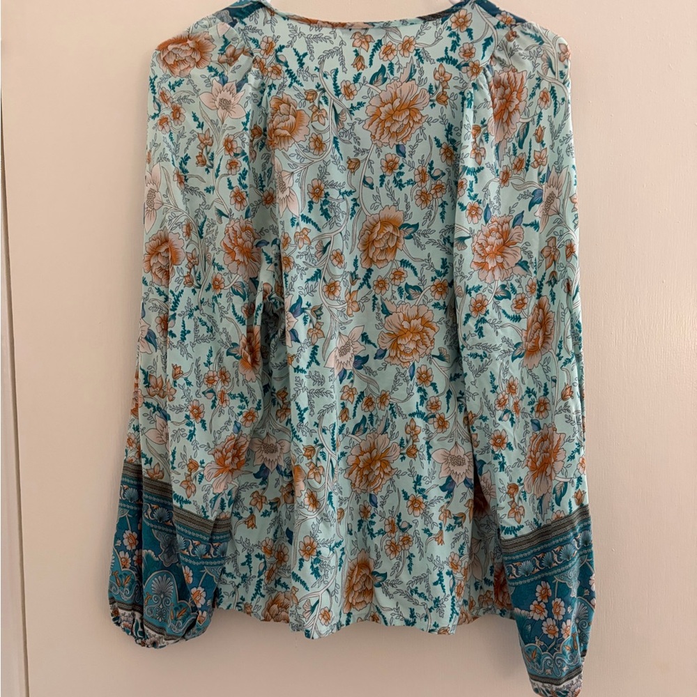 Floral Bohemian Long Sleeve Blouse - Picture 3 of 3